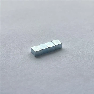 Bluetooth-kuulokkeiden magneetti